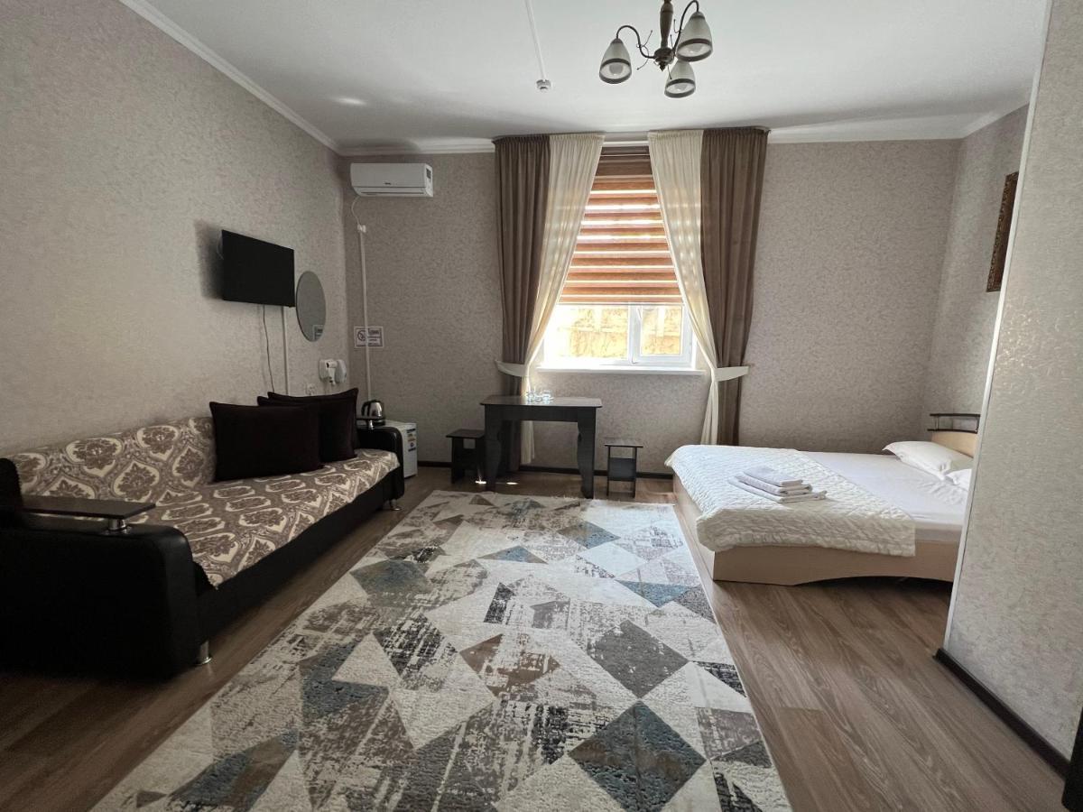 Hotel Keruen Taraz Exteriér fotografie